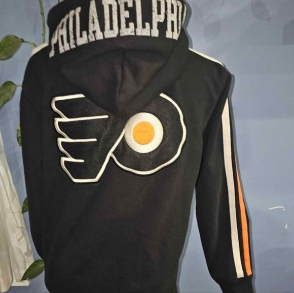Philadelphia flyers hoodie - Picture 4 of 5